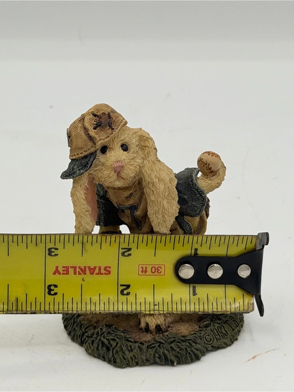 Boyds Bears & Friends Lefty On the Mound #2253 Baseball Bunny Figurine 1994